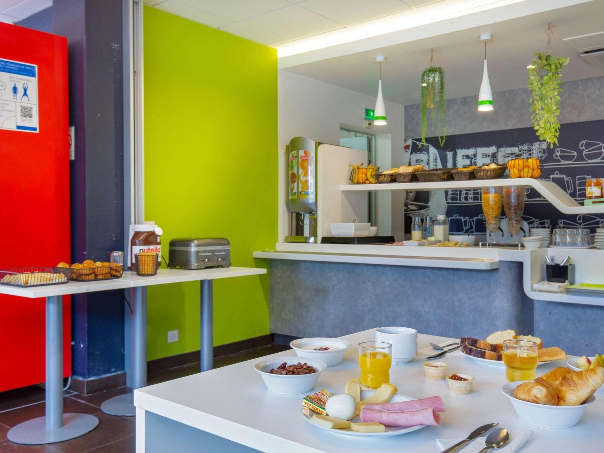 Ibis Budget Grenoble Sud Сесен Экстерьер фото